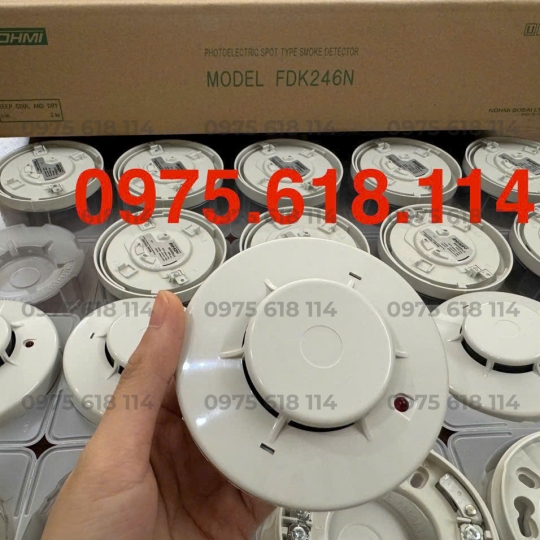 Đầu Báo Khói Quang Có LED Chỉ Thị FDK246